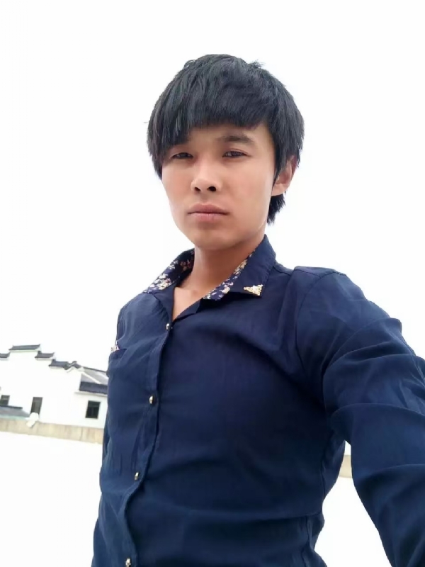 庸人自扰的第一张照片--梅州相亲服务中心