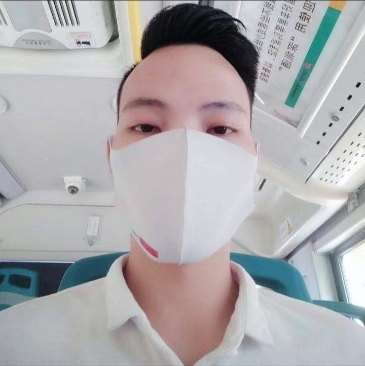 摆渡者的第一张照片--梅州相亲服务中心