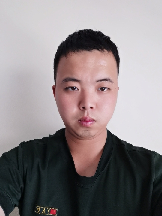 明月天涯的第一张照片--梅州相亲服务中心