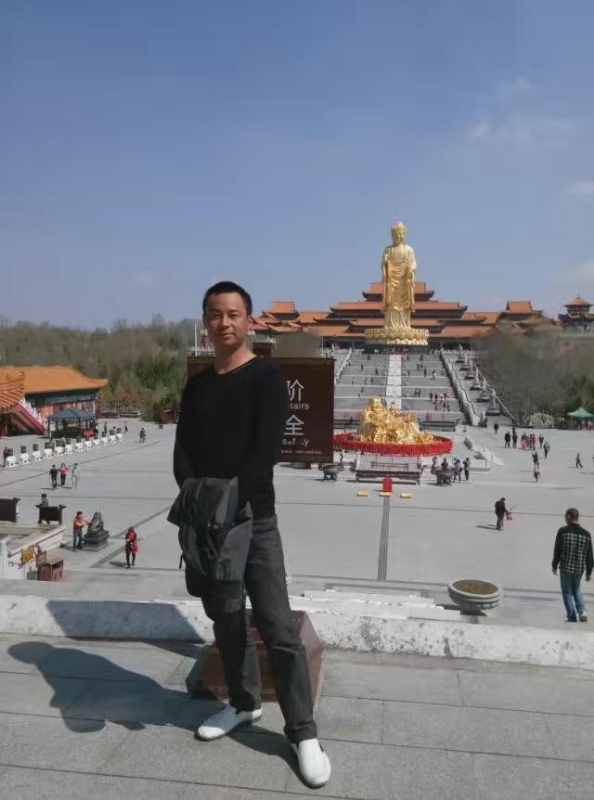 恺哥哥的第一张照片--梅州相亲服务中心