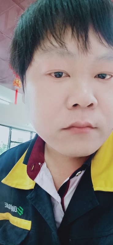 三哥哥的第一张照片--梅州相亲服务中心