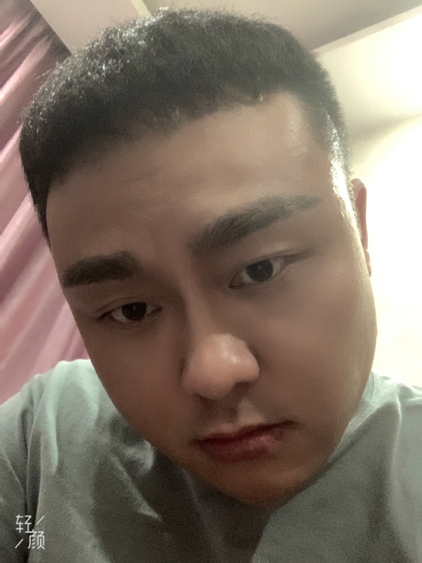 何为奈何的第二张照片--梅州相亲服务中心