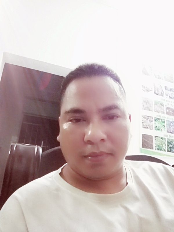 小叔也有爱的第一张照片--梅州相亲服务中心