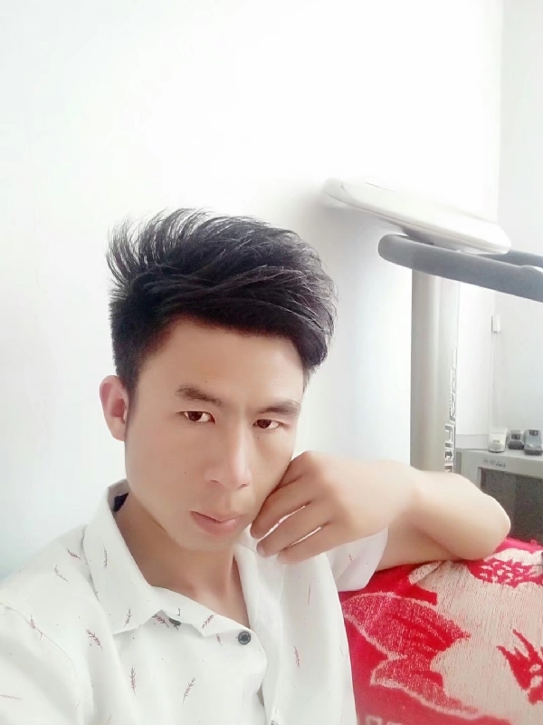 只得一人心的第二张照片--梅州相亲服务中心