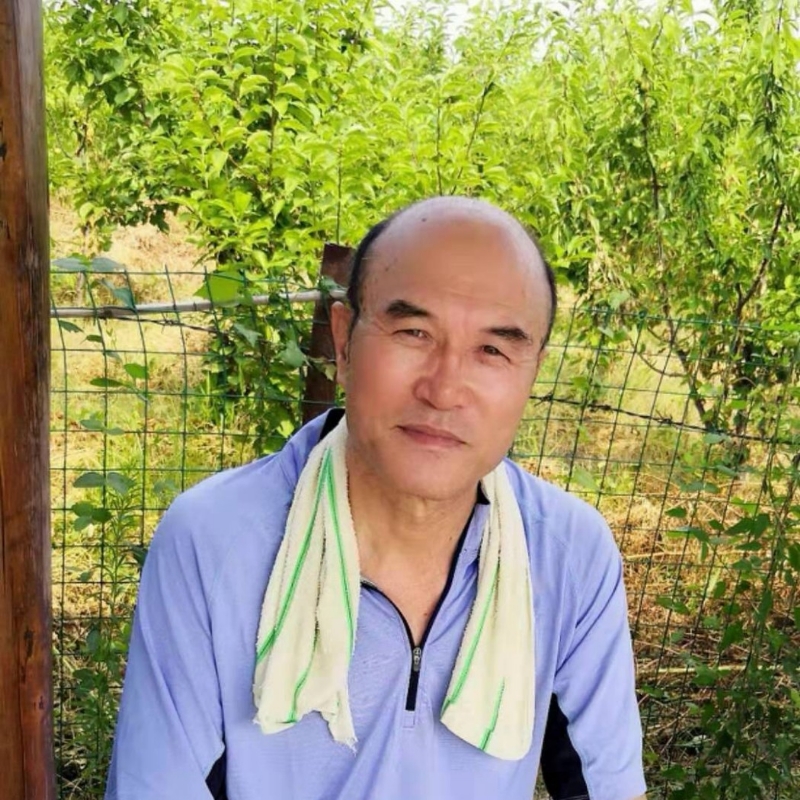 孤穷子的第一张照片--梅州相亲服务中心