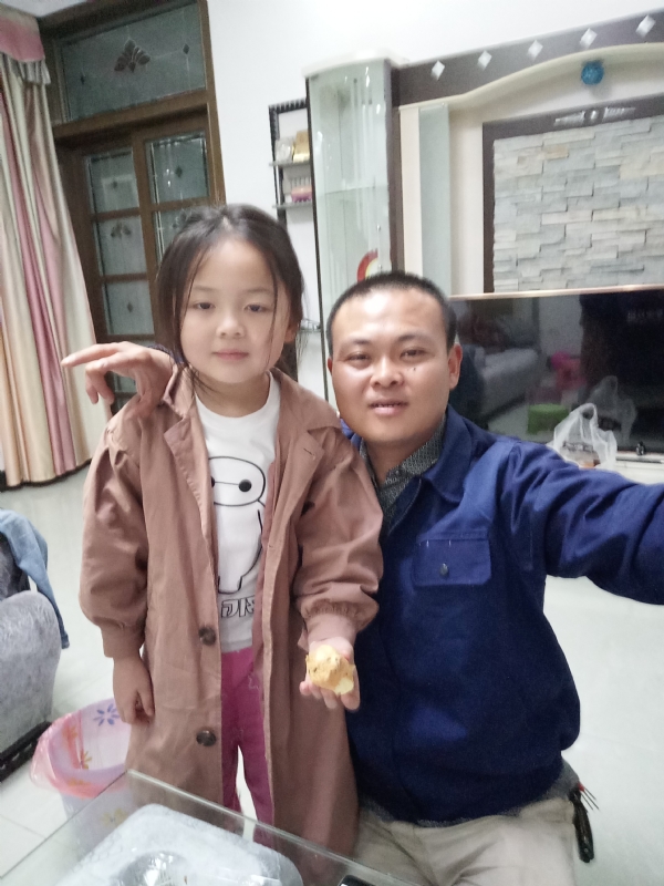 凡凡的第一张照片--梅州相亲服务中心