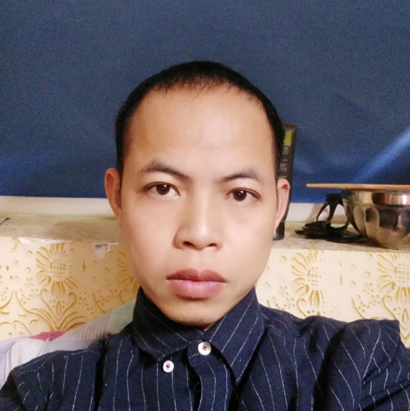 男儿当自强的第一张照片--梅州相亲服务中心