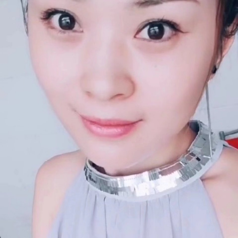 唐琴的第一张照片--梅州相亲服务中心