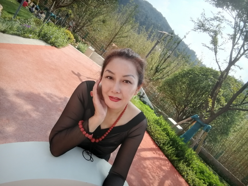 珠砂痣的第二张照片--梅州相亲服务中心