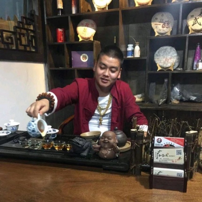 请叫我金爷的第一张照片--梅州相亲服务中心