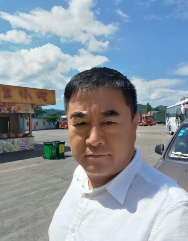 从此不再孤独的第一张照片--梅州相亲服务中心