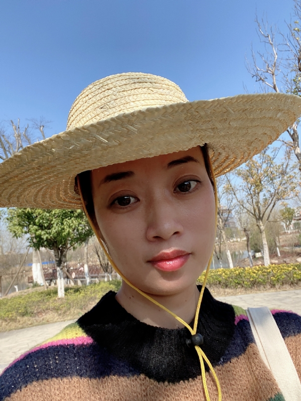 简单的第一张照片--梅州相亲服务中心