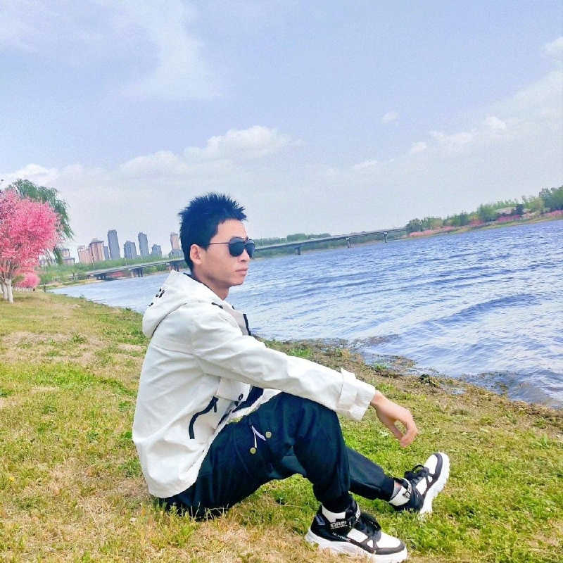 DY的第一张照片--梅州相亲服务中心