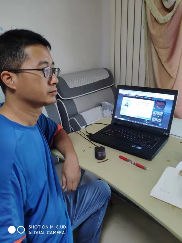 高锰酸钾的紫的第一张照片--梅州相亲服务中心