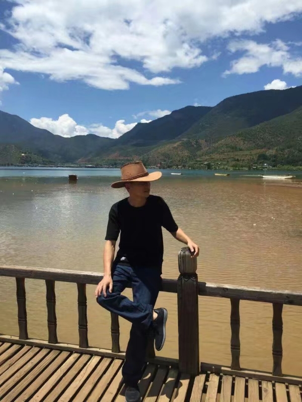 剑胆琴音的第一张照片--梅州相亲服务中心