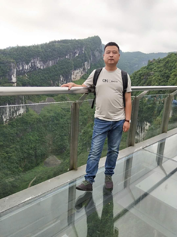 天使的第一张照片--梅州相亲服务中心