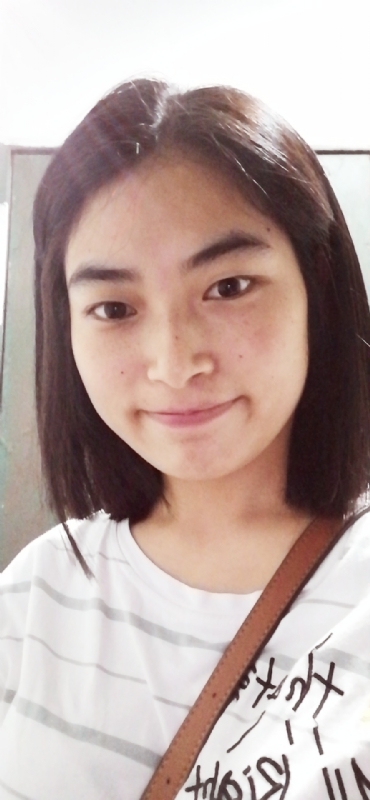 向日葵无一例外的第二张照片--梅州相亲服务中心