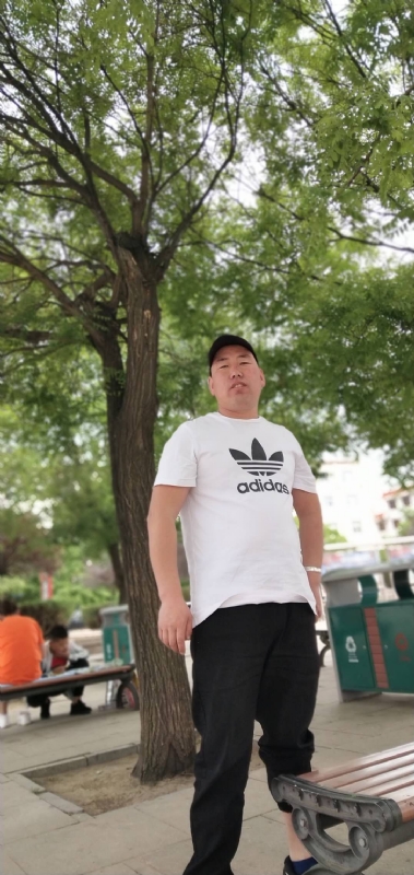 啊包g的第一张照片--梅州相亲服务中心