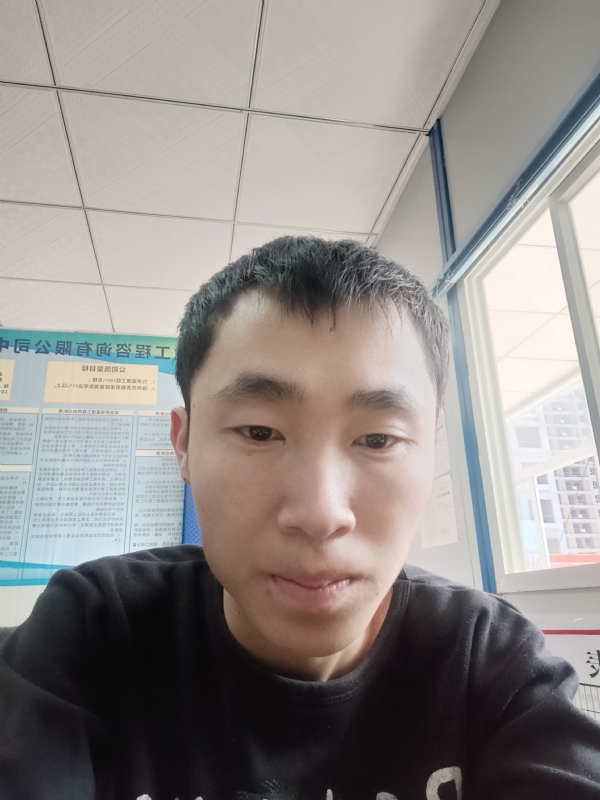 小哥哥的第二张照片--梅州相亲服务中心