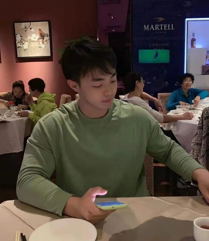 la的第一张照片--梅州相亲服务中心