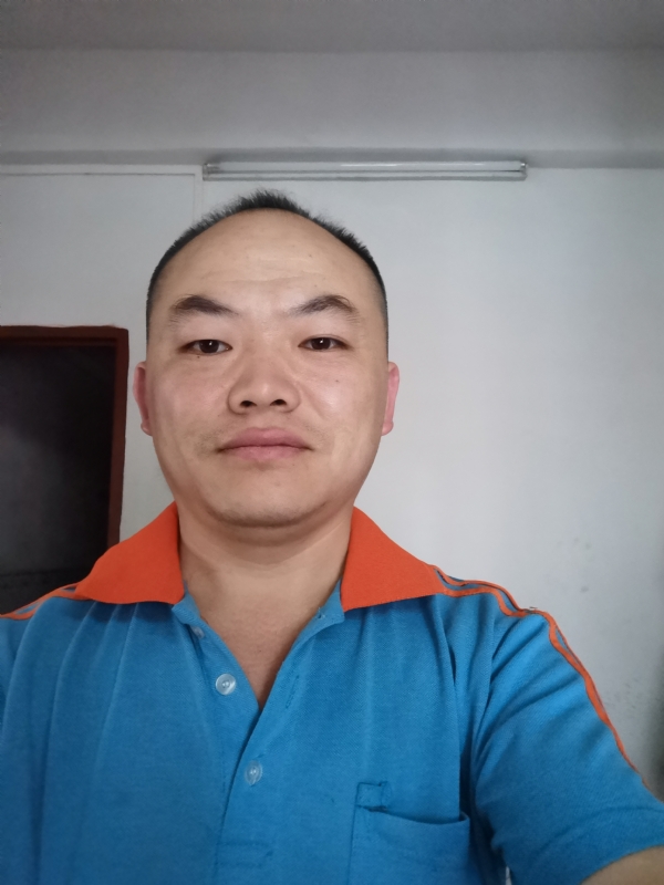 与子携老的第六张照片--梅州相亲服务中心