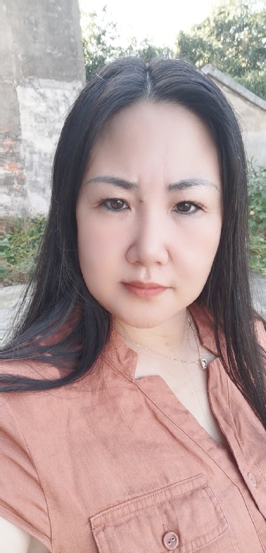 乖乖一女的第二张照片--梅州相亲服务中心