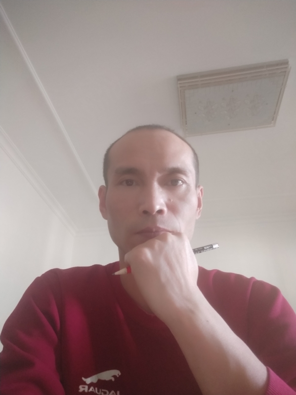 左边的第一张照片--梅州相亲服务中心