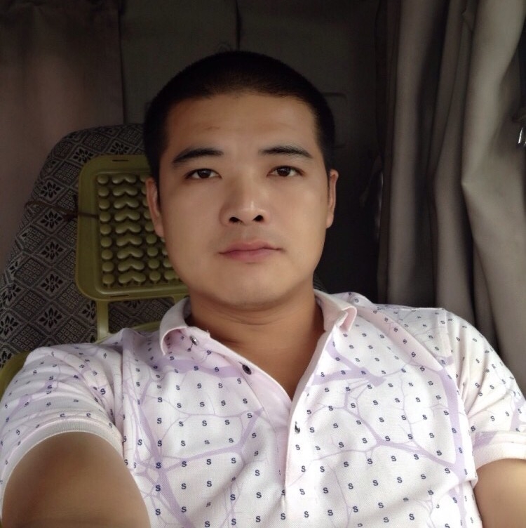 逍遥驾车人的第一张照片--梅州相亲服务中心