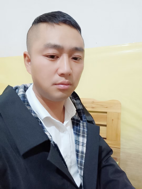 小天的第一张照片--梅州相亲服务中心