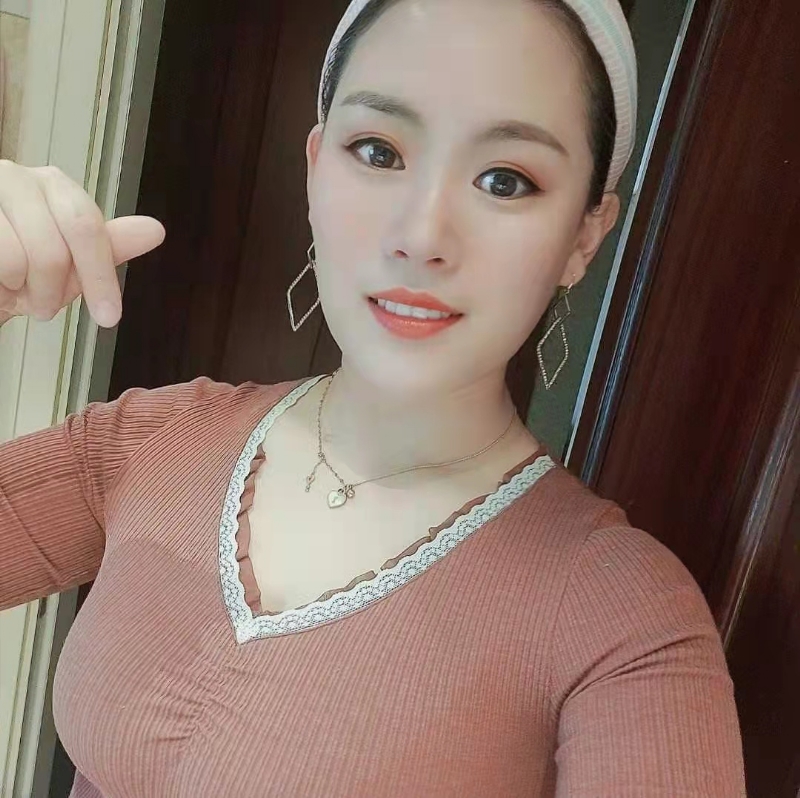 蜜&糖的第一张照片--梅州相亲服务中心