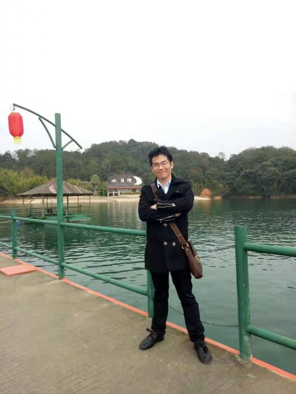 缘分不期而遇的第二张照片--梅州相亲服务中心