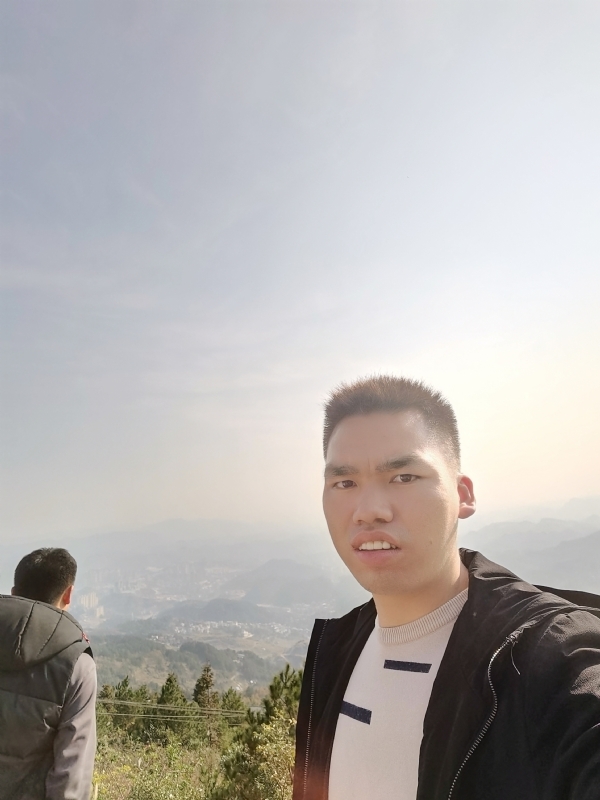 小学生的第二张照片--梅州相亲服务中心