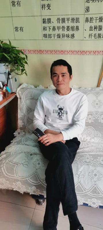 家家怡的第一张照片--梅州相亲服务中心