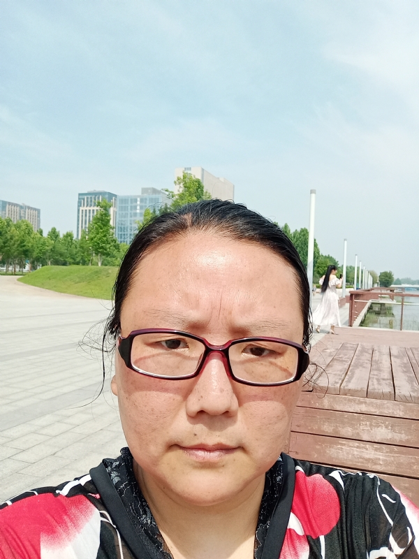 苦乐的第四张照片--梅州相亲服务中心