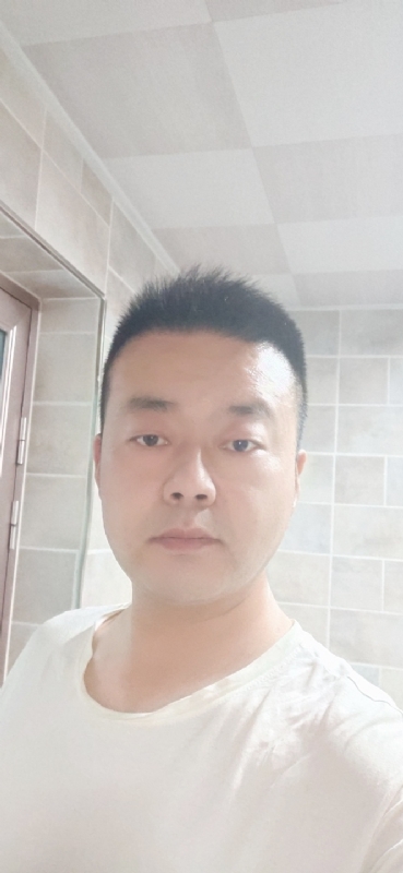 yangyongpingaoi的第一张照片--梅州相亲服务中心