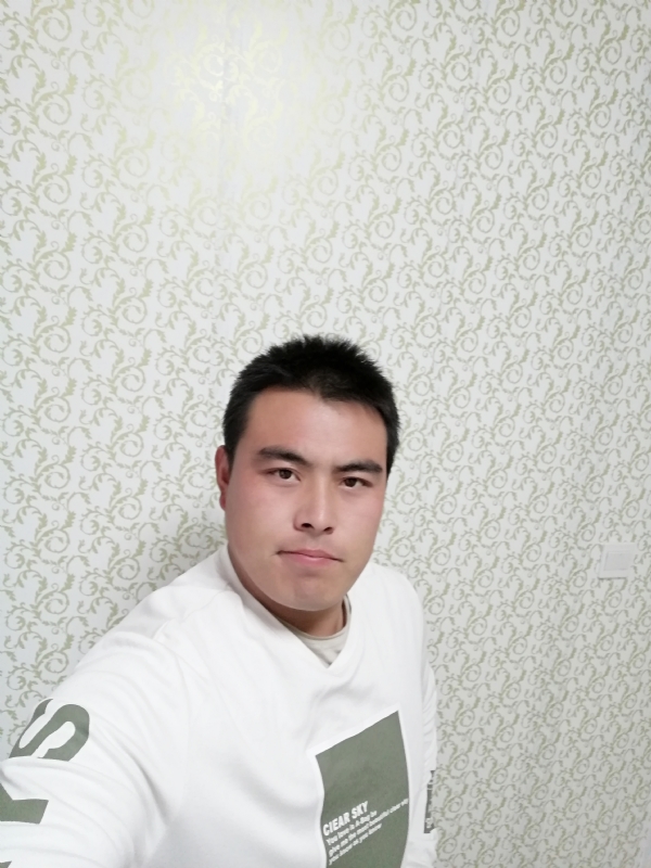 看草莓在跳舞的第一张照片--梅州相亲服务中心