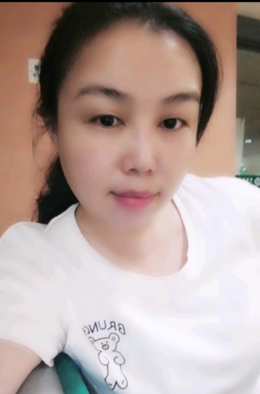 淡淡的云的第二张照片--梅州相亲服务中心