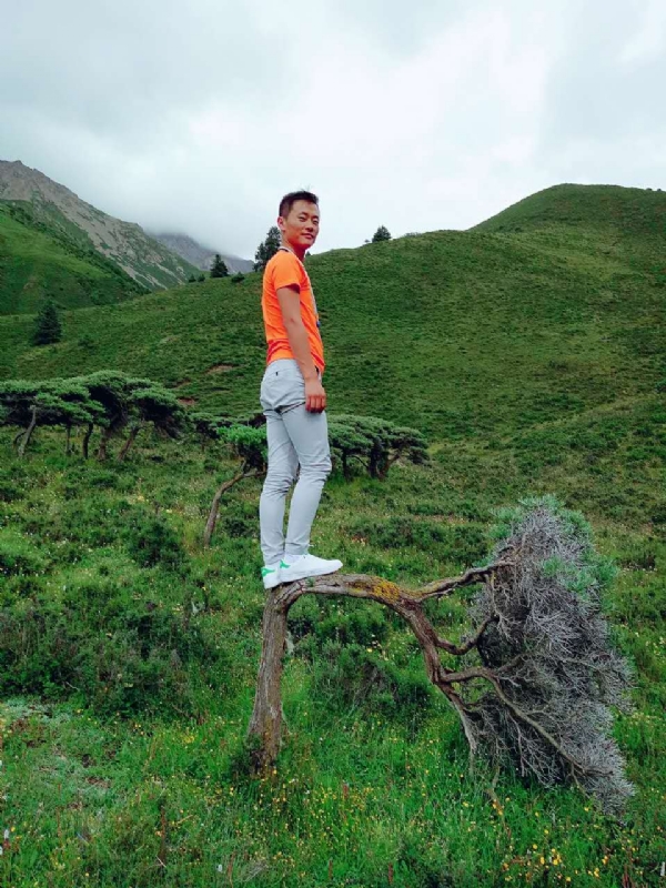 在县城出差的第二张照片--梅州相亲服务中心