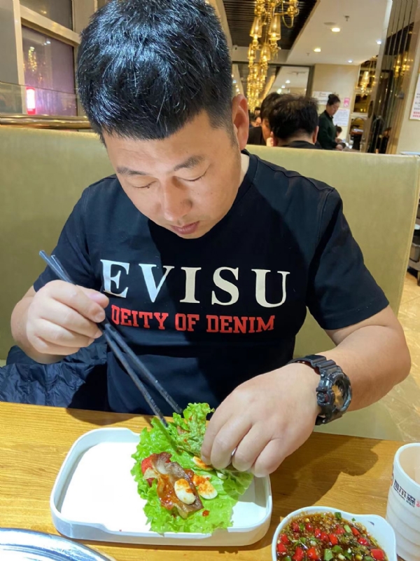 砒霜的第一张照片--梅州相亲服务中心