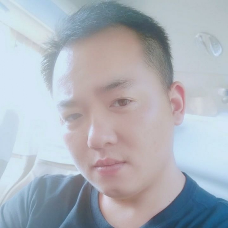 荒漠°的第一张照片--梅州相亲服务中心