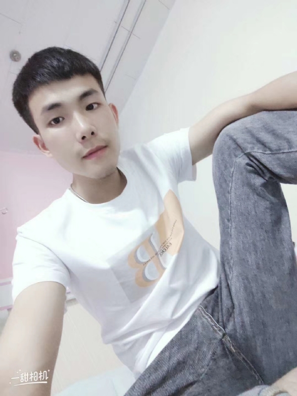 爱Q我的第一张照片--梅州相亲服务中心