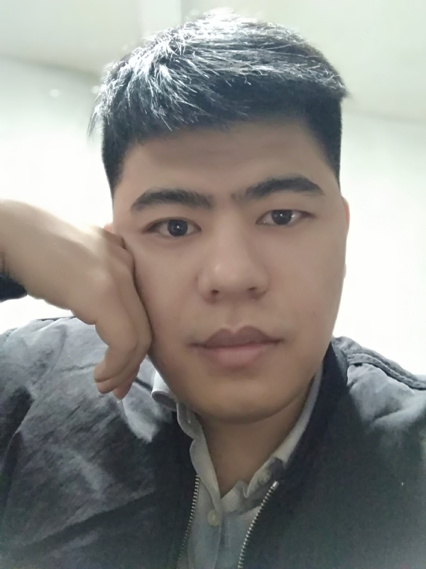 爱笑的人的第一张照片--梅州相亲服务中心