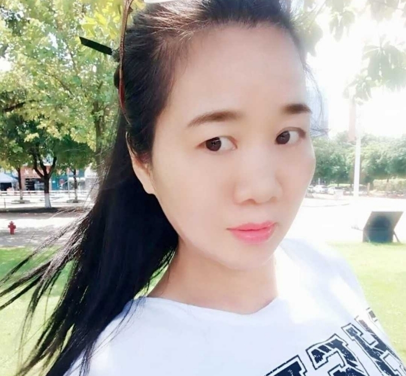 飘雪的第一张照片--梅州相亲服务中心