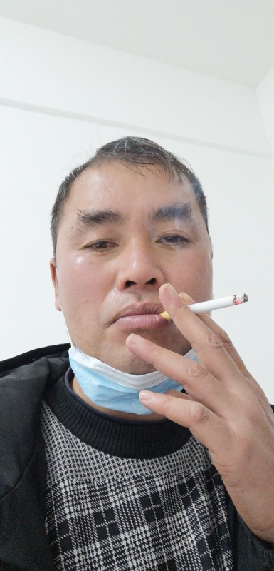 龙心的第一张照片--梅州相亲服务中心