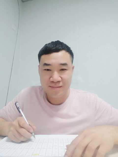 孤雁南飞的第一张照片--梅州相亲服务中心