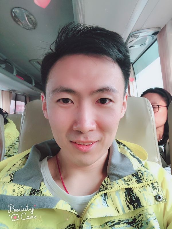 郭白白的第二张照片--梅州相亲服务中心