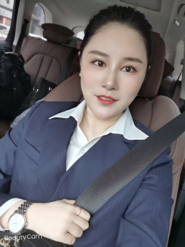 湖南妹子在深圳的第一张照片--梅州相亲服务中心