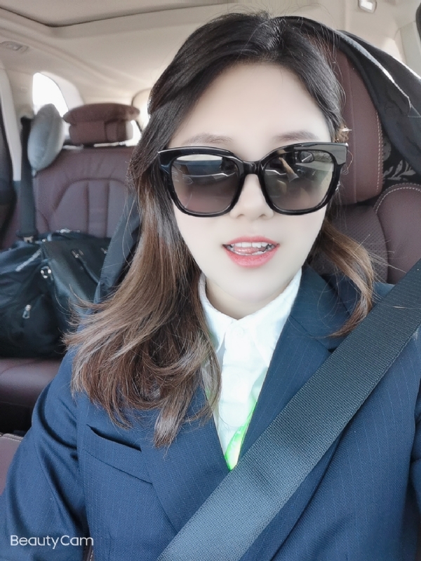 湖南妹子在深圳的第二张照片--梅州相亲服务中心