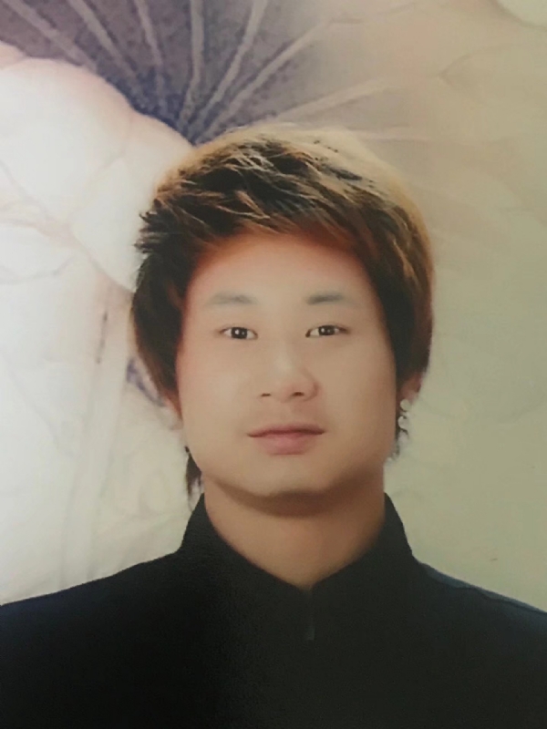 咮辛的第一张照片--梅州相亲服务中心