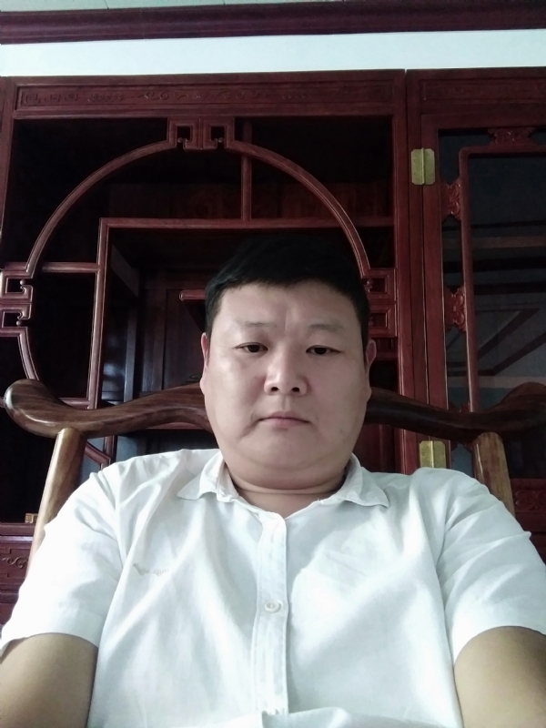 狼图腾的第一张照片--梅州相亲服务中心